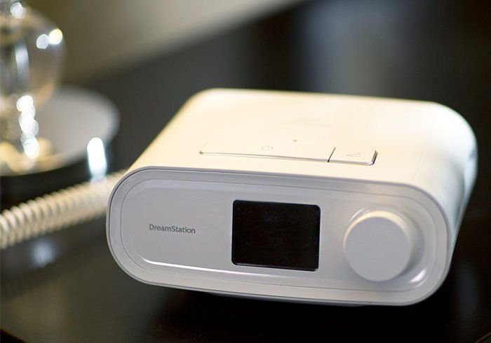 Philips DreamStation Auto BiPAP machine with humidifier display in Lahore and Karachi